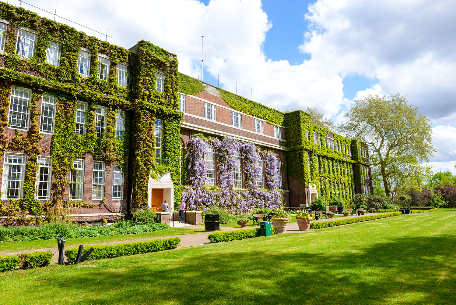 Regent’s University London_Front