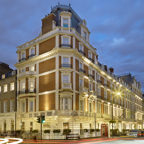 The Mandeville Hotel exterior
