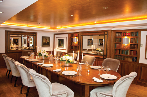 St. James’s Hotel and Club Library
